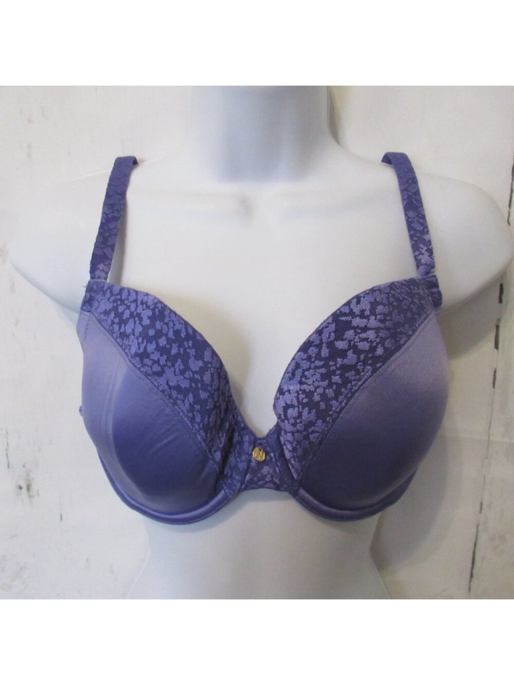 Le Mystere Bra 36D Purple Lace Underwire Back Closure